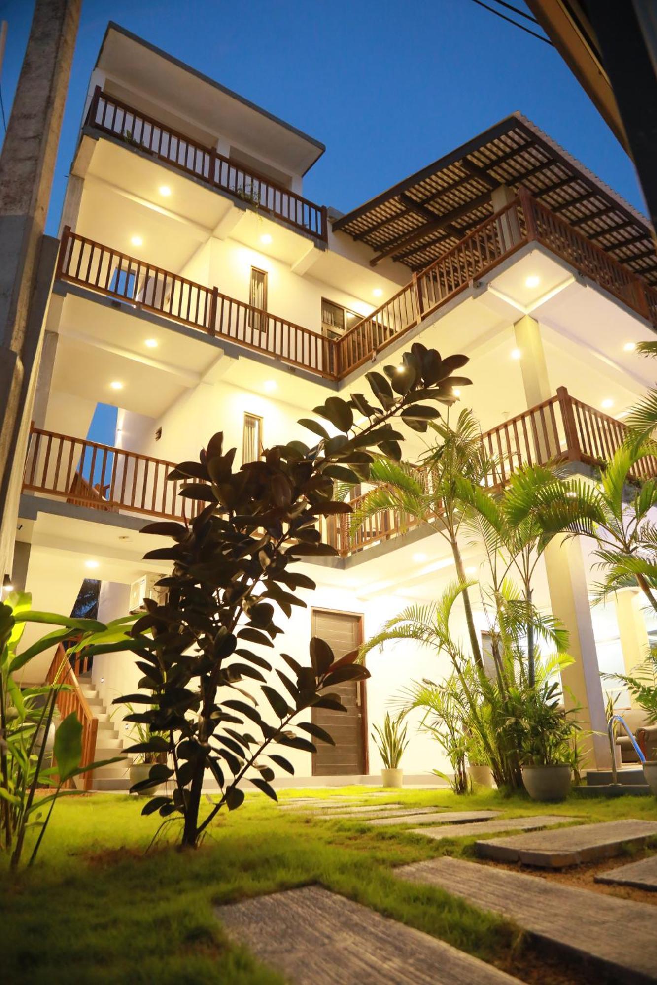 Gold Bubble Hotel Ahangama Exterior foto